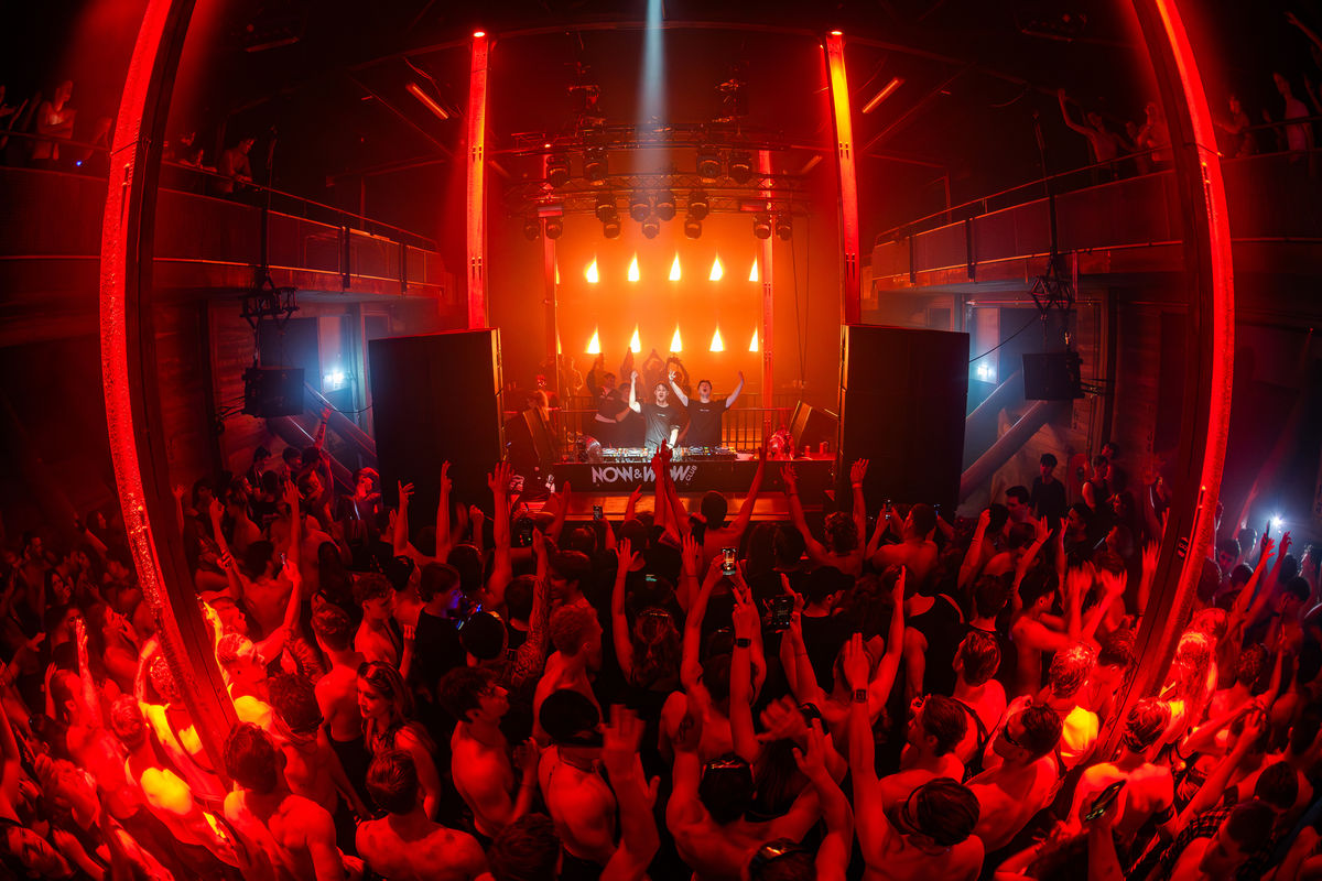 Loading... just a sec